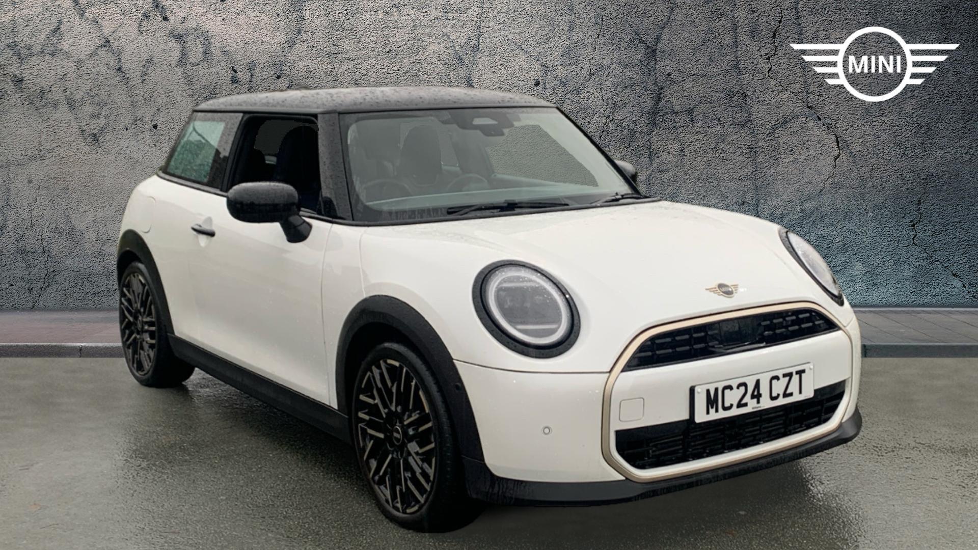 Main listing image - MINI Hatchback