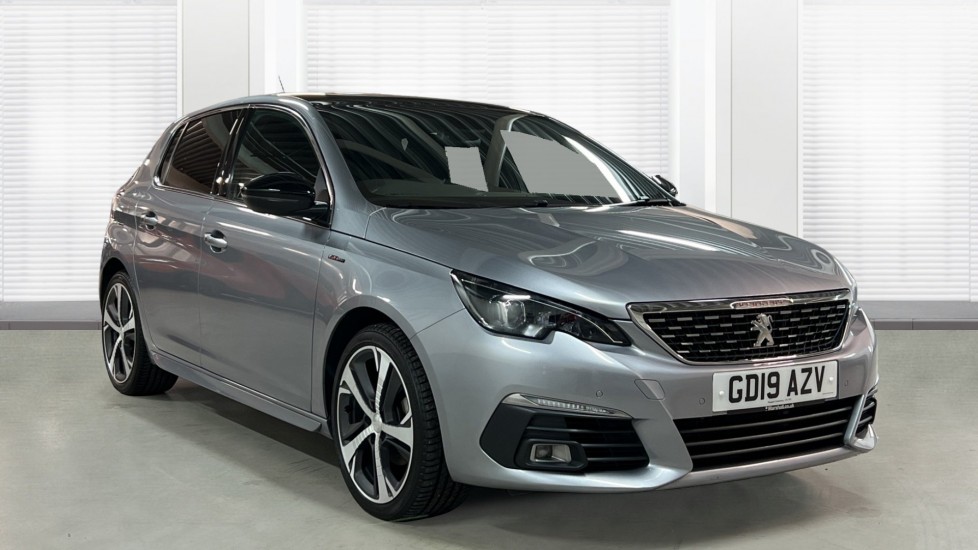 Main listing image - Peugeot 308