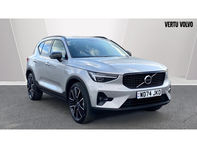 Main listing image - Volvo XC40