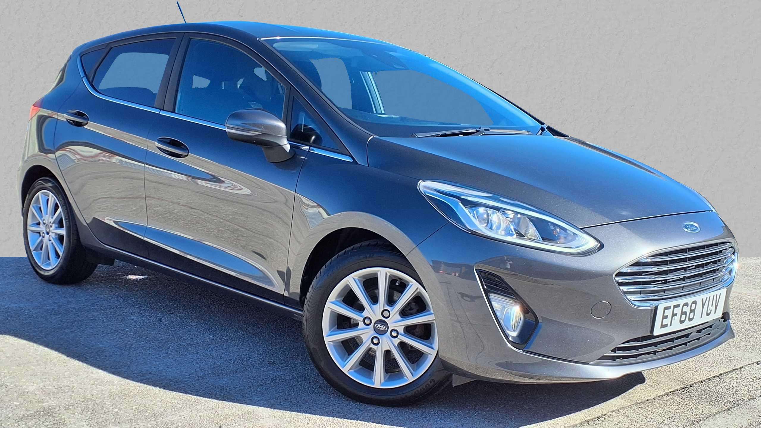 Main listing image - Ford Fiesta