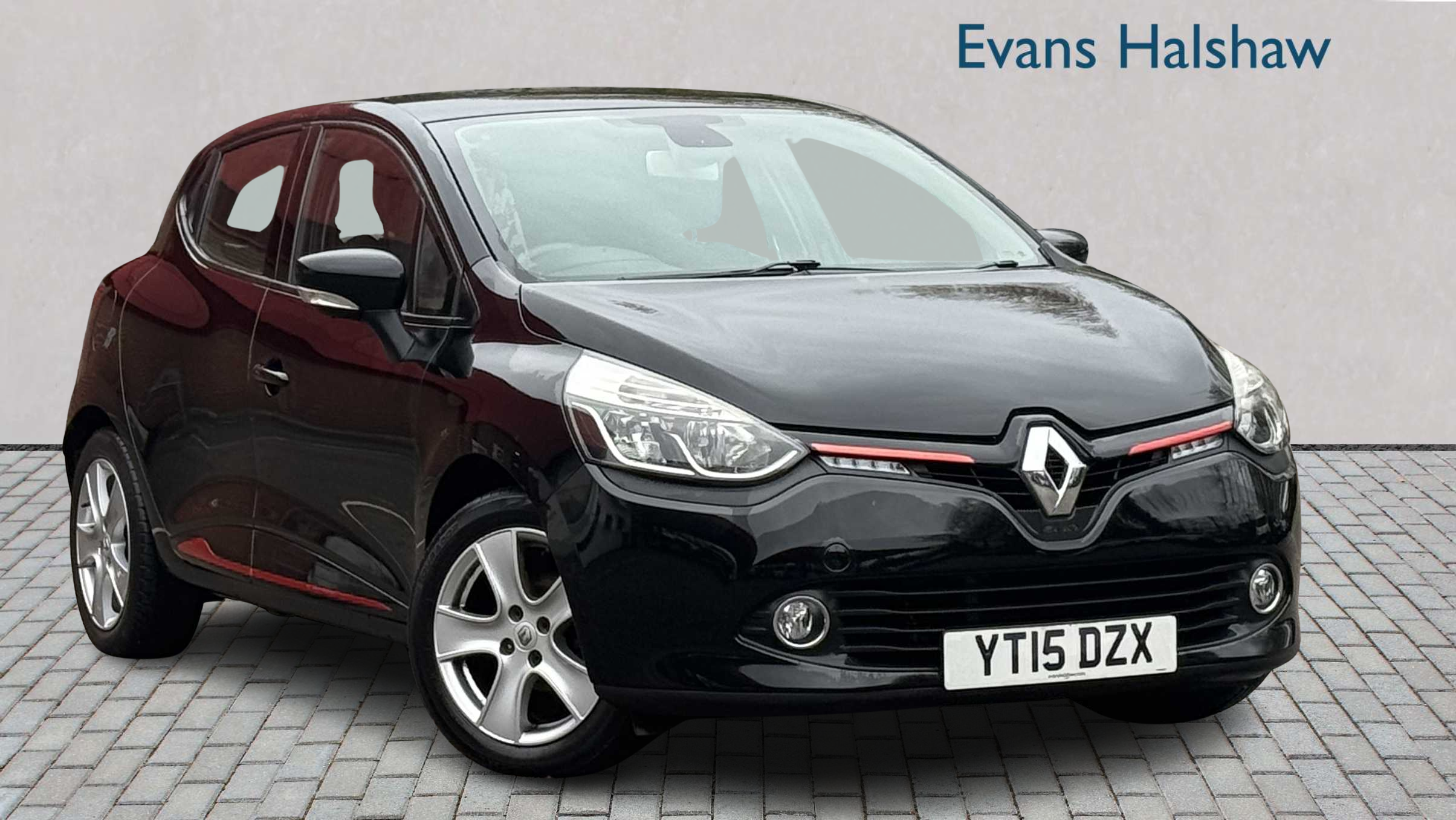 Main listing image - Renault Clio