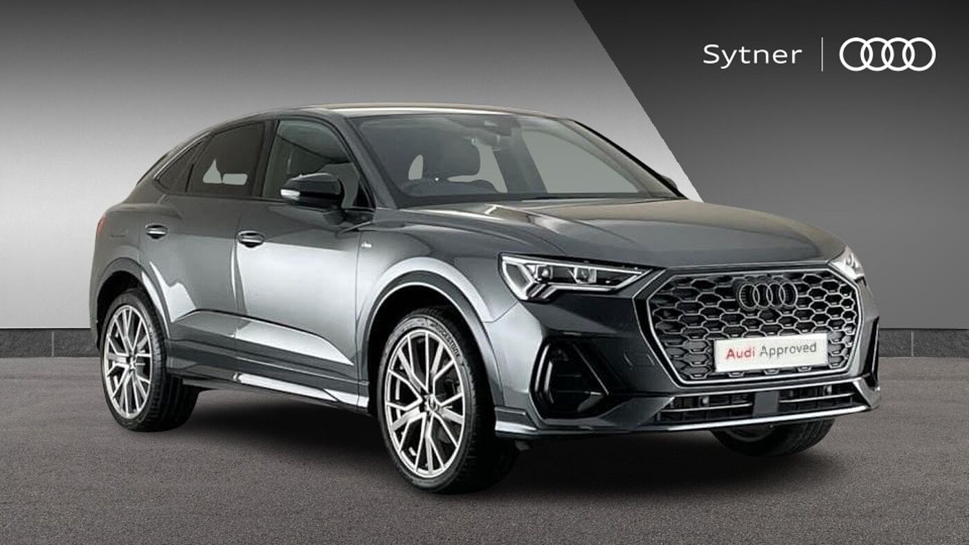 Main listing image - Audi Q3