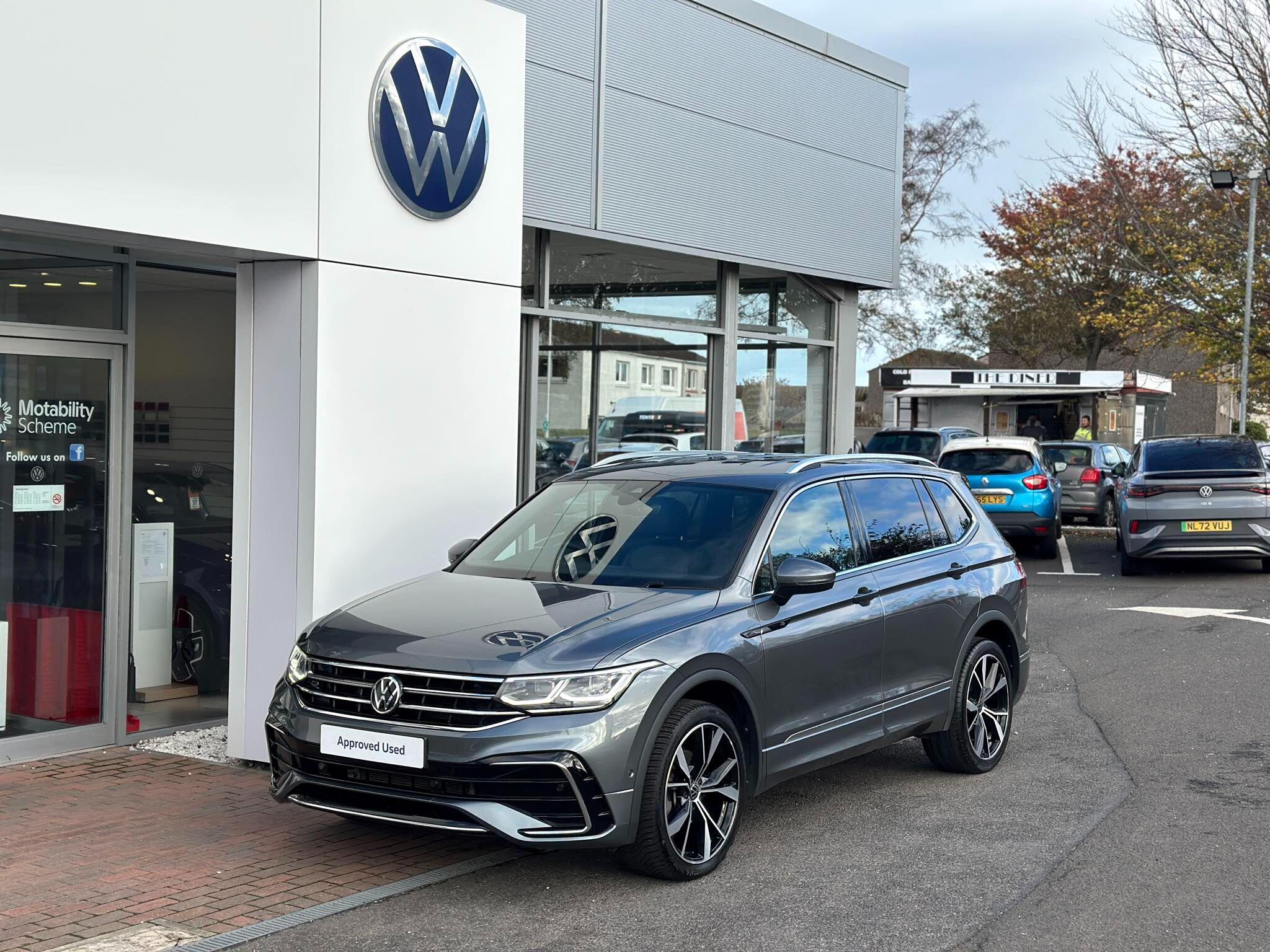 Main listing image - Volkswagen Tiguan Allspace