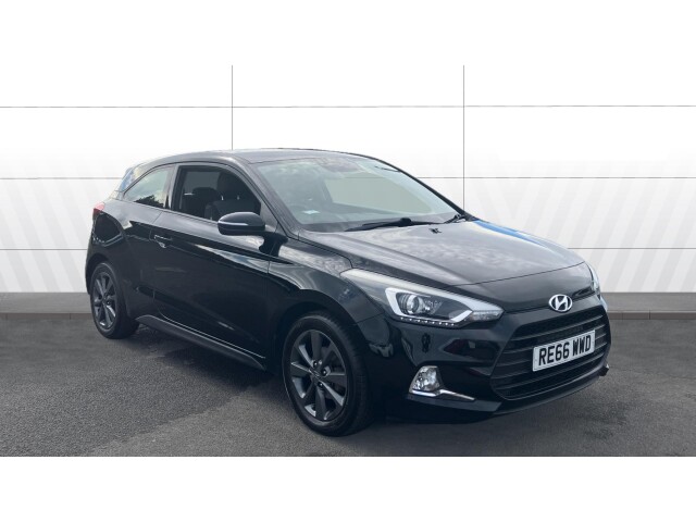 Main listing image - Hyundai i20