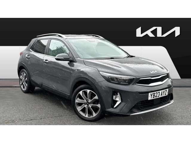 Main listing image - Kia Stonic