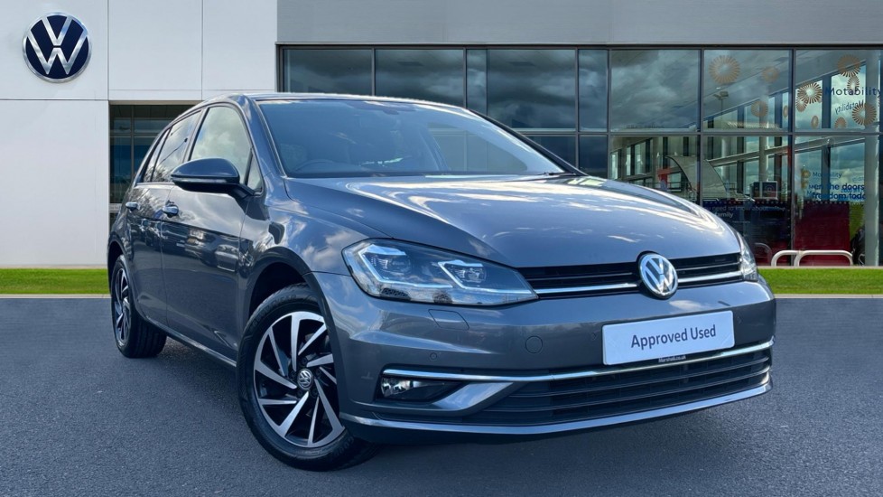 Main listing image - Volkswagen Golf