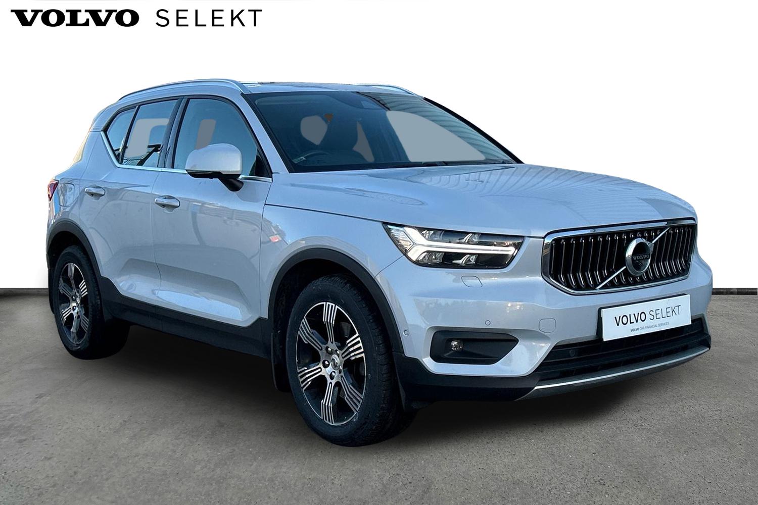Main listing image - Volvo XC40