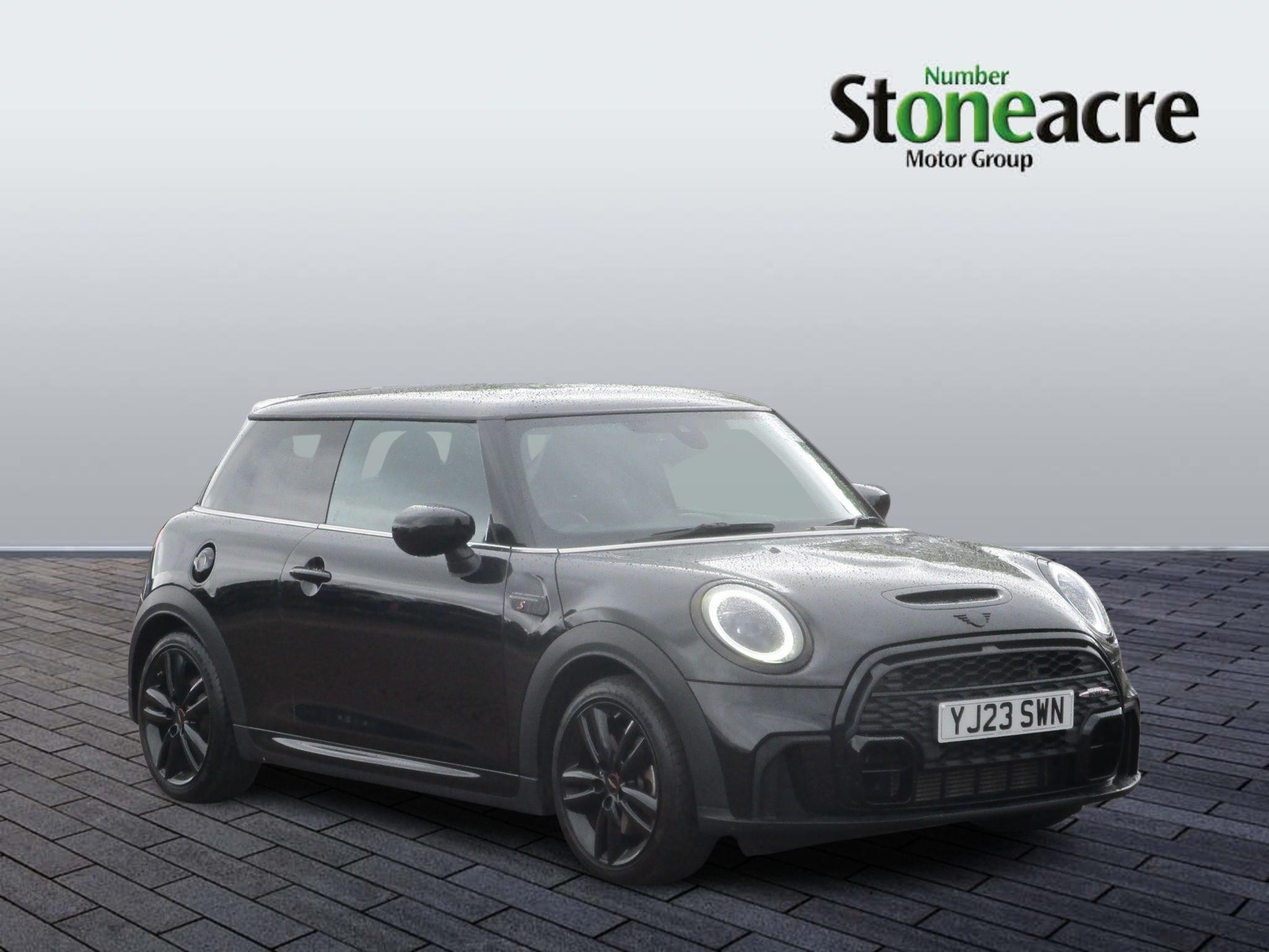 Main listing image - MINI Hatchback