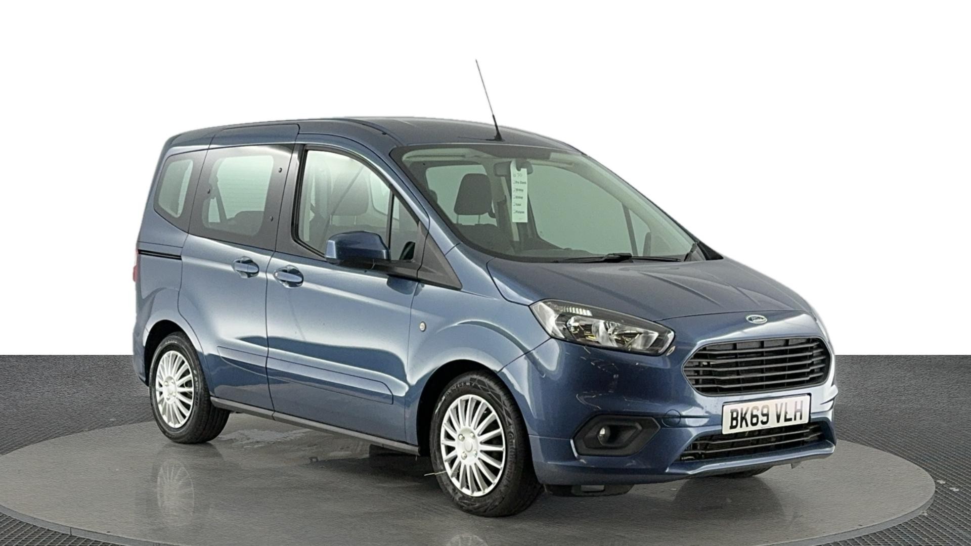 Main listing image - Ford Tourneo Courier