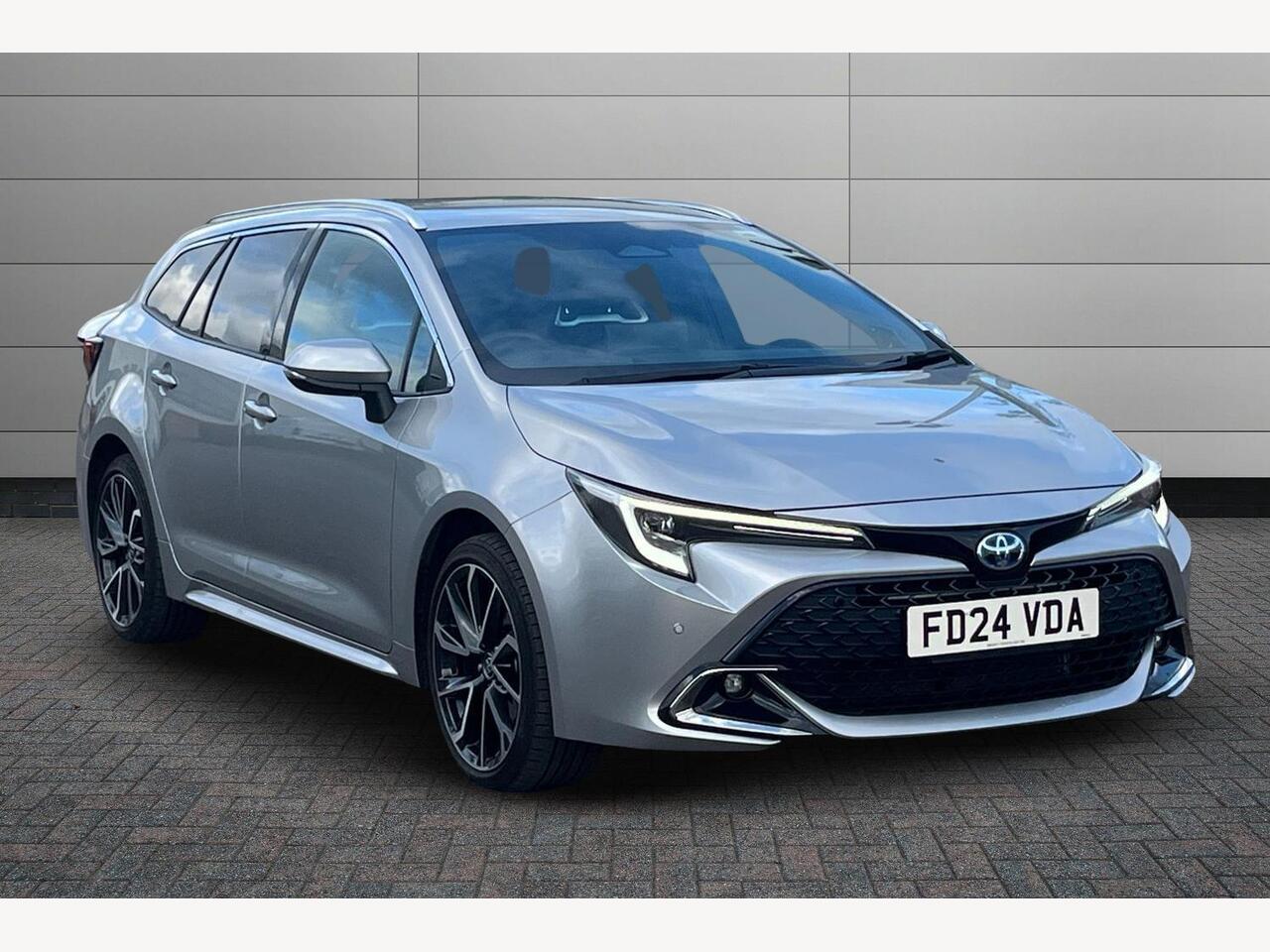 Main listing image - Toyota Corolla Touring Sport