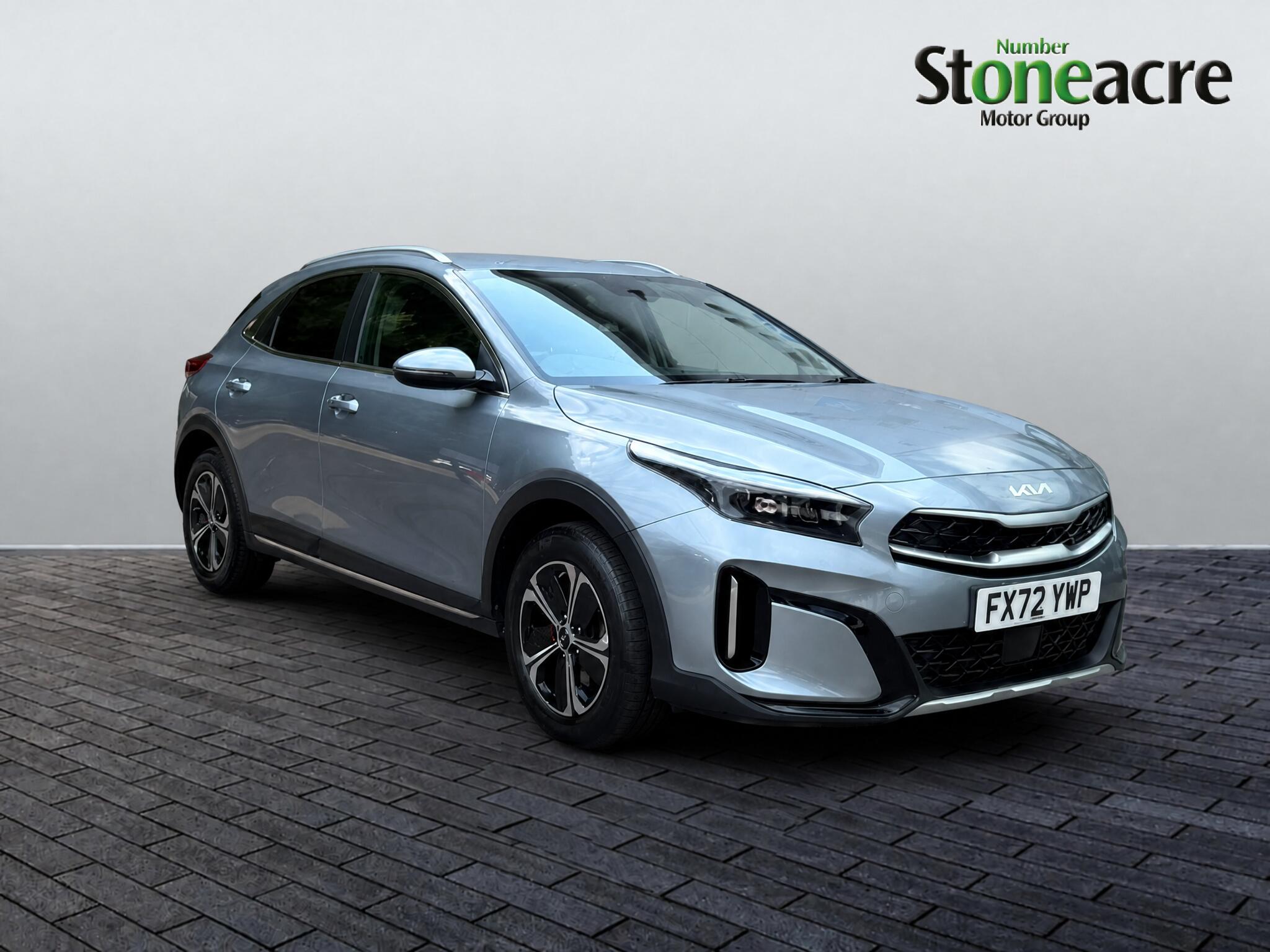 Main listing image - Kia XCeed