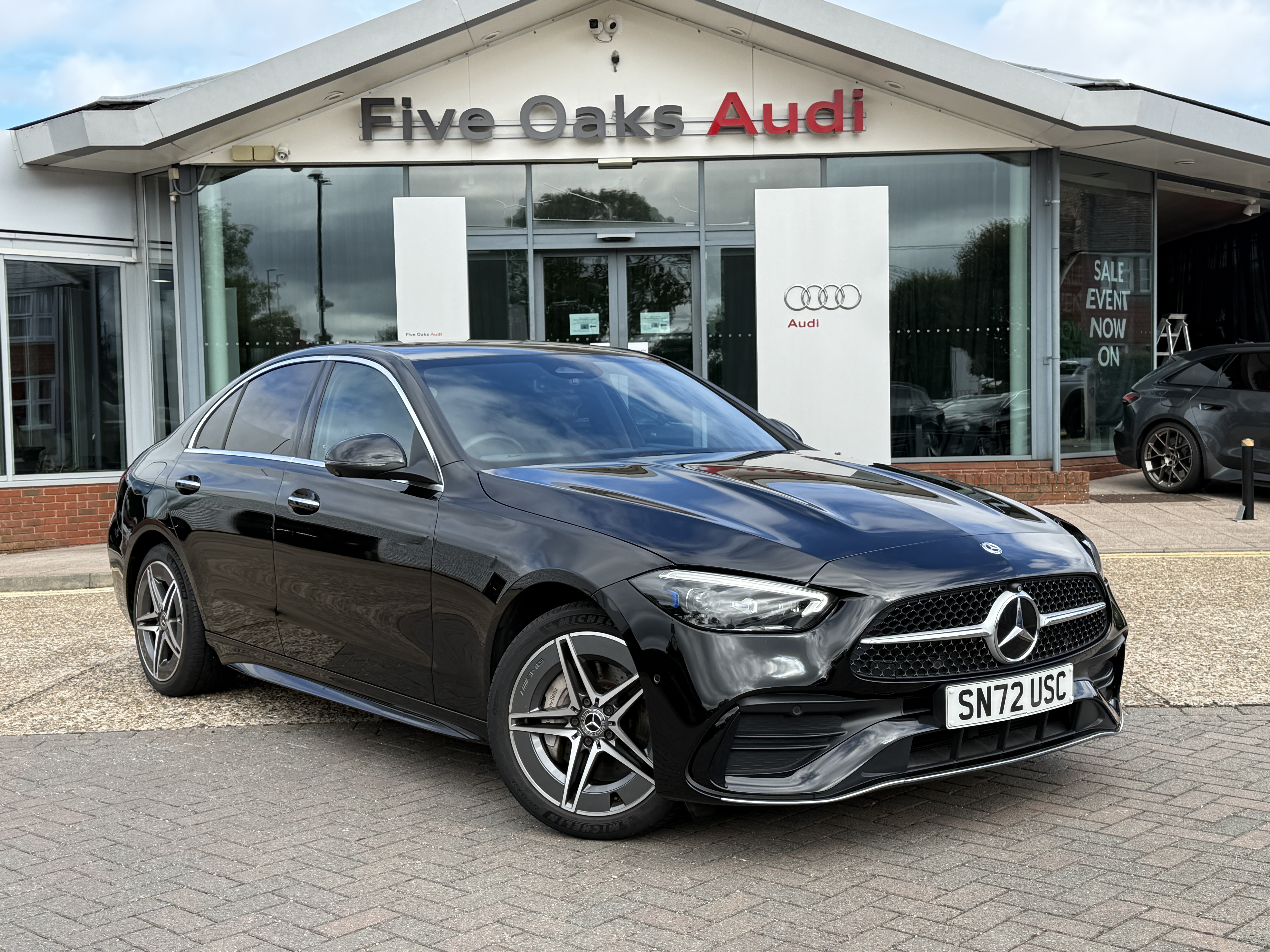 Main listing image - Mercedes-Benz C-Class