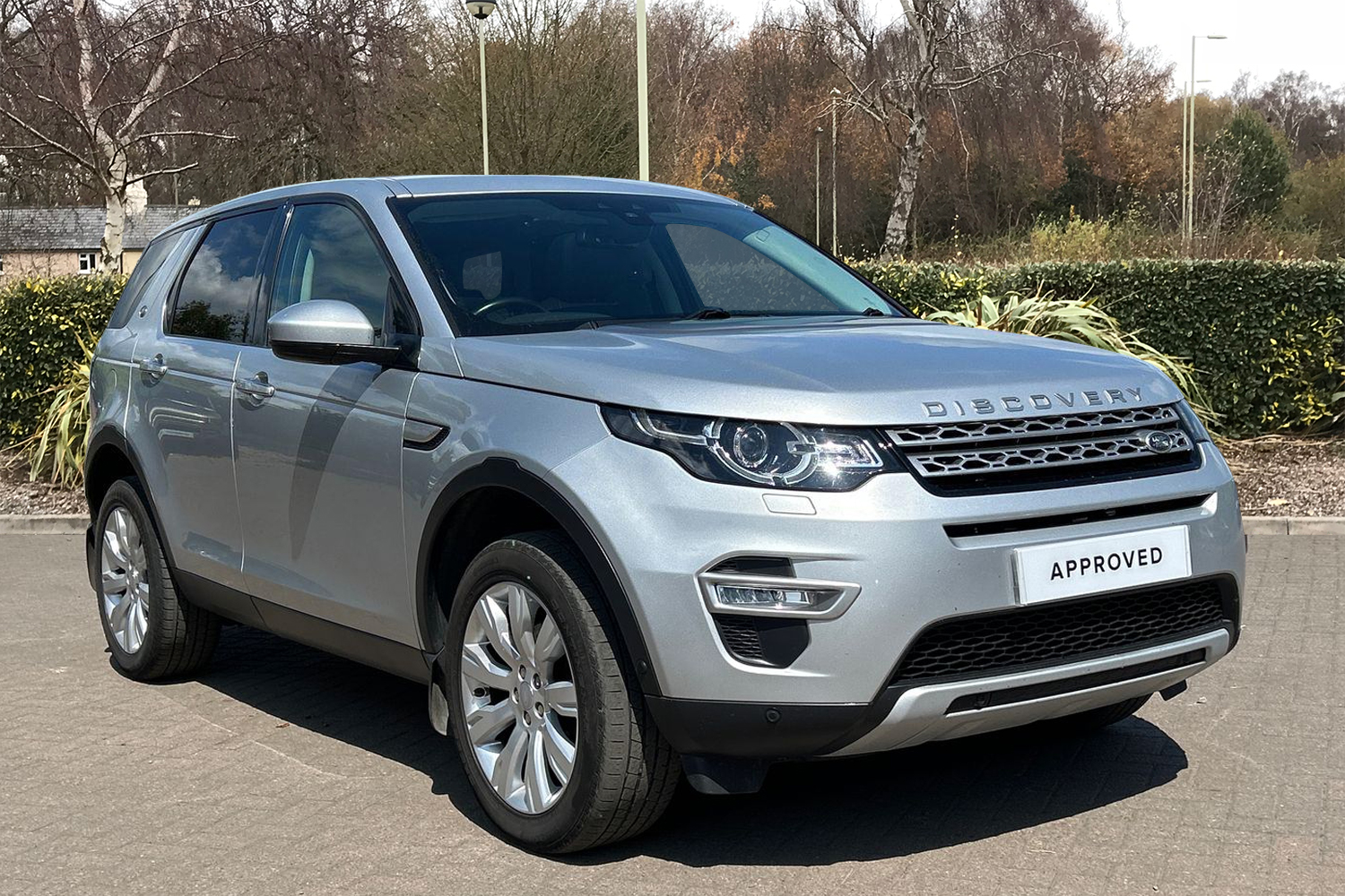 Main listing image - Land Rover Discovery Sport
