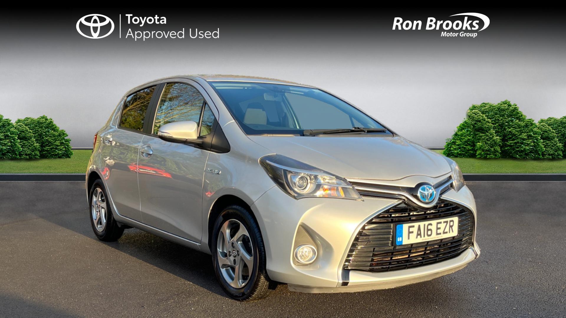 Main listing image - Toyota Yaris