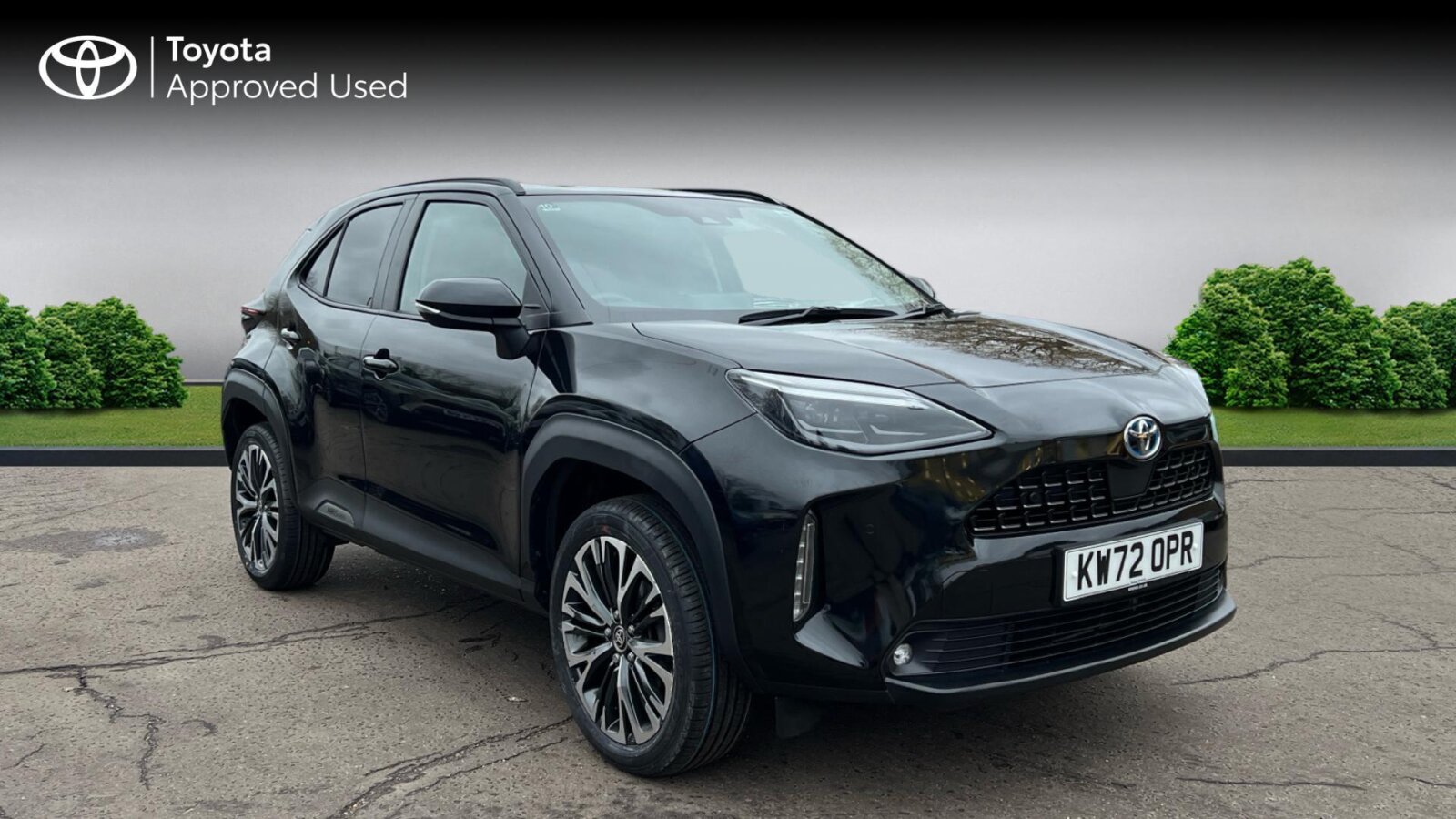 Main listing image - Toyota Yaris Cross