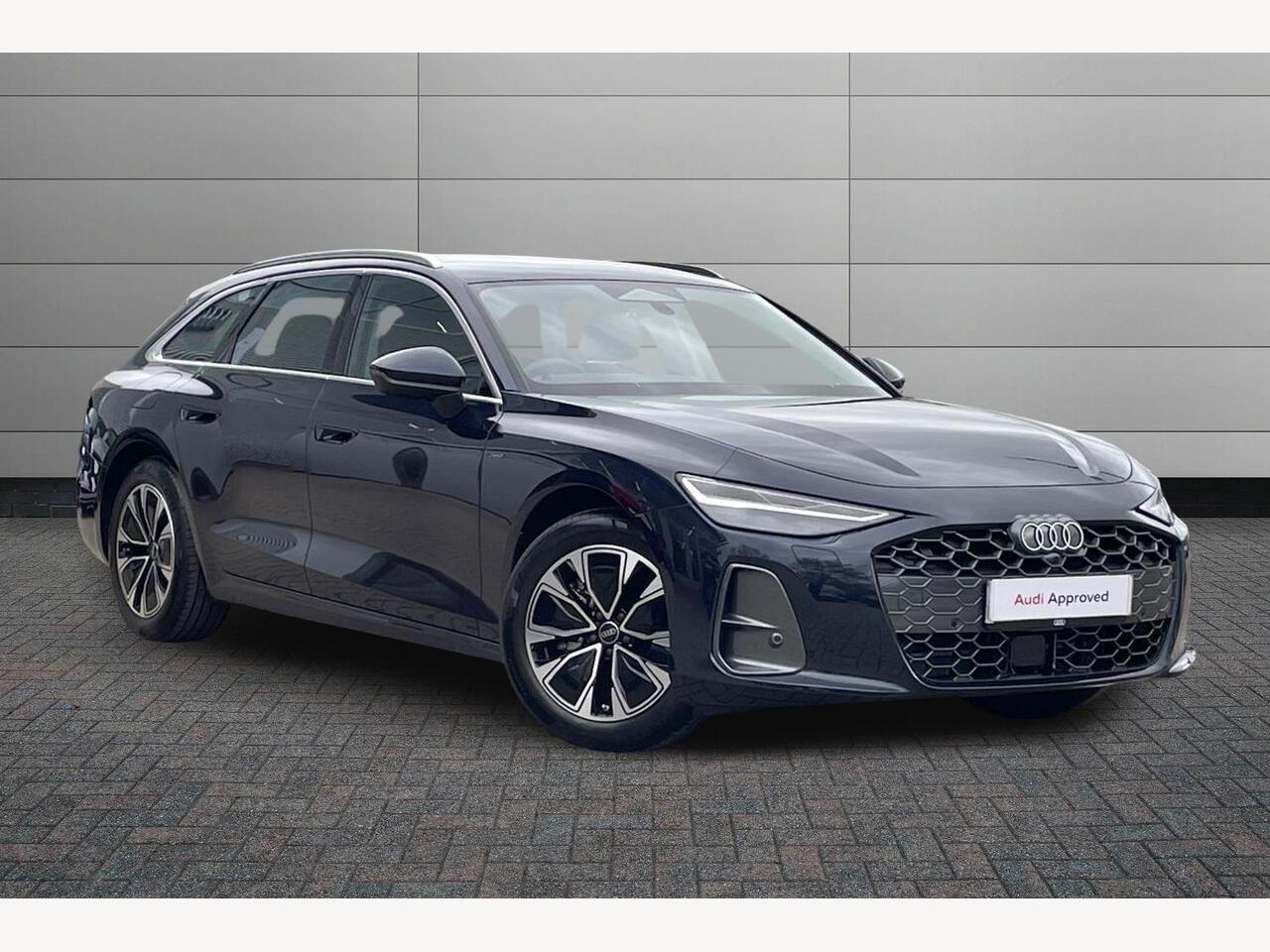 Main listing image - Audi A6