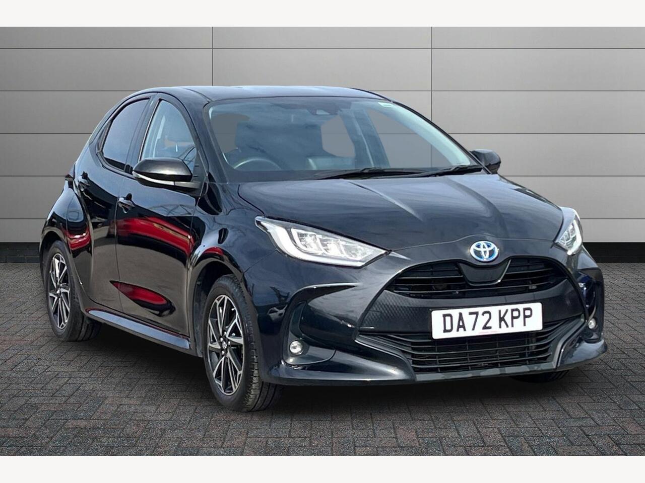 Main listing image - Toyota Yaris