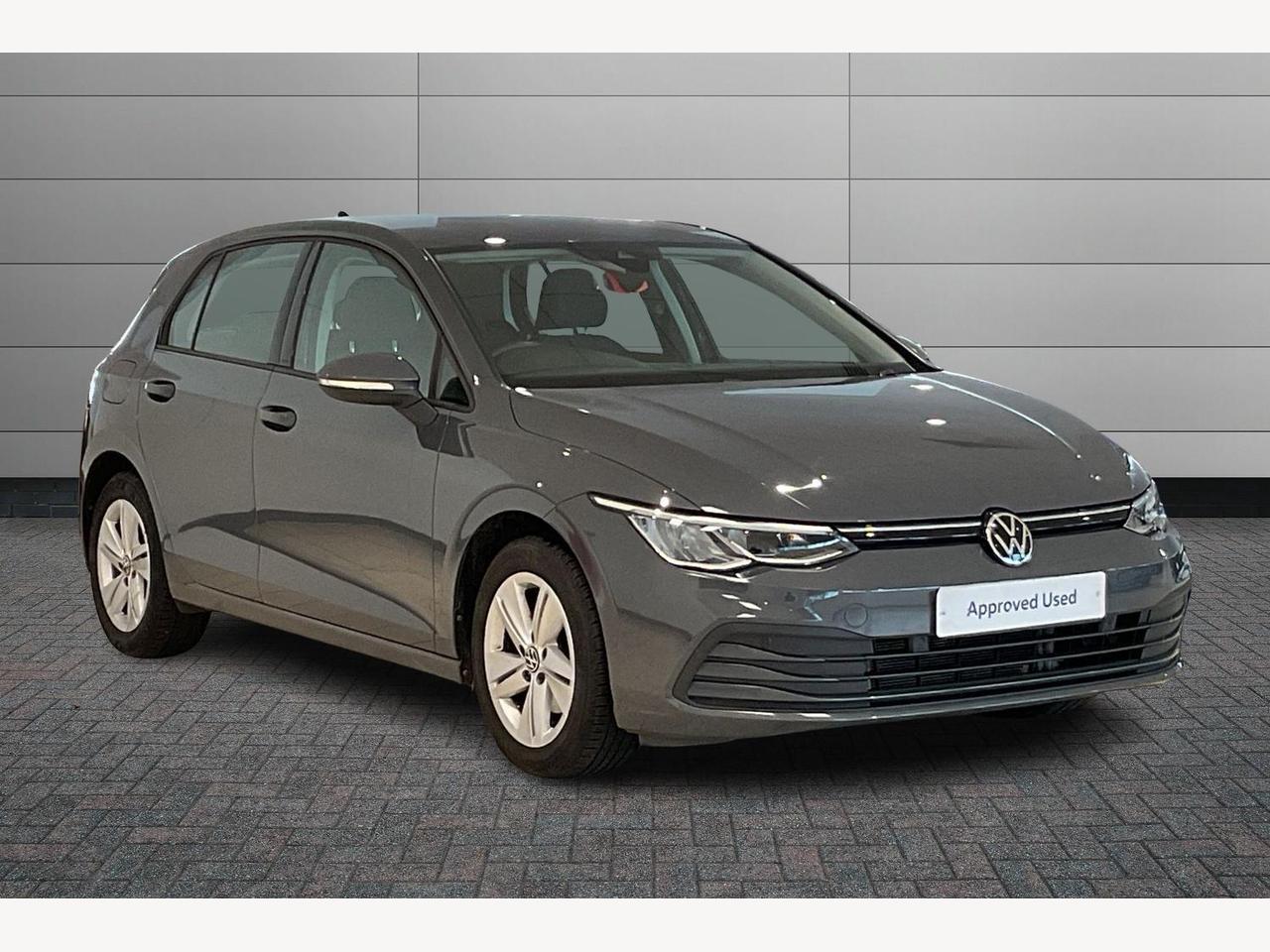 Main listing image - Volkswagen Golf