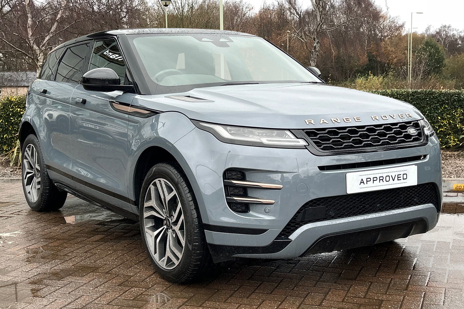 Main listing image - Land Rover Range Rover Evoque