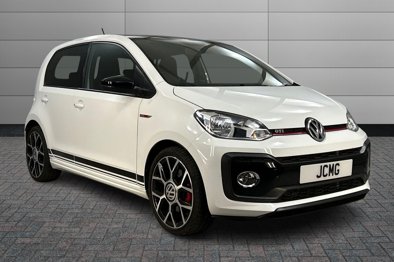 Main listing image - Volkswagen Up GTI