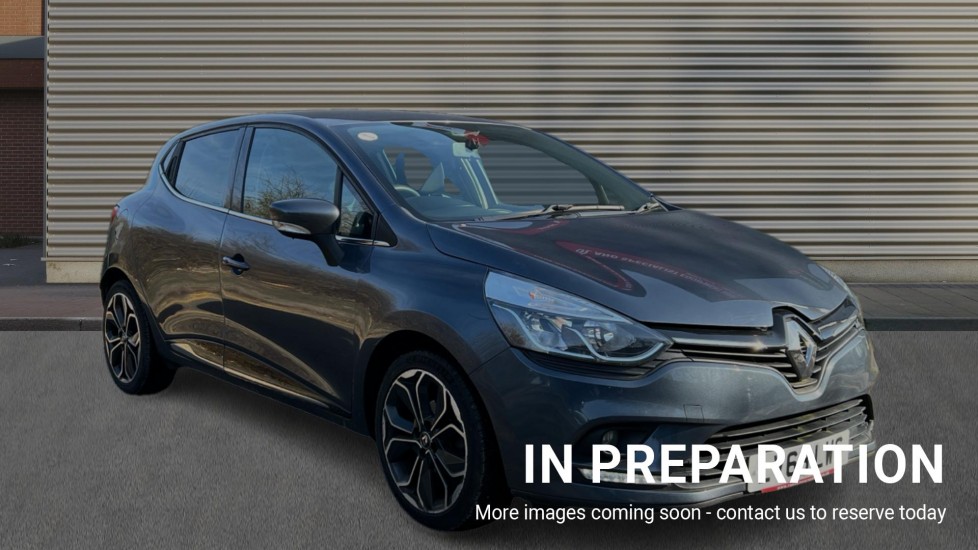 Main listing image - Renault Clio