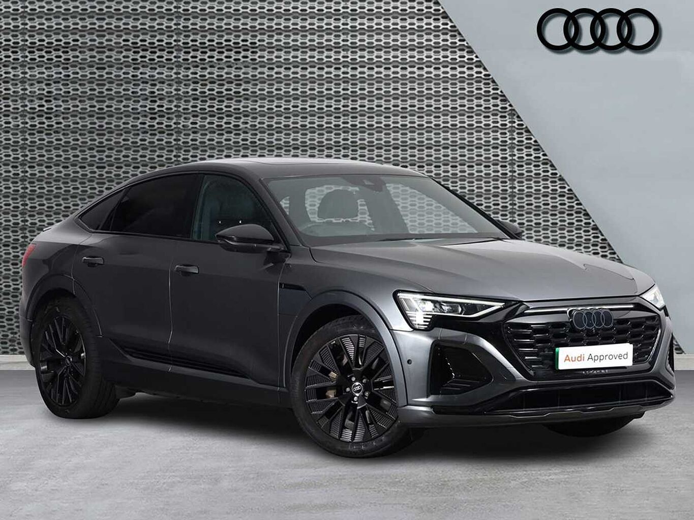 Main listing image - Audi Q8 e-tron