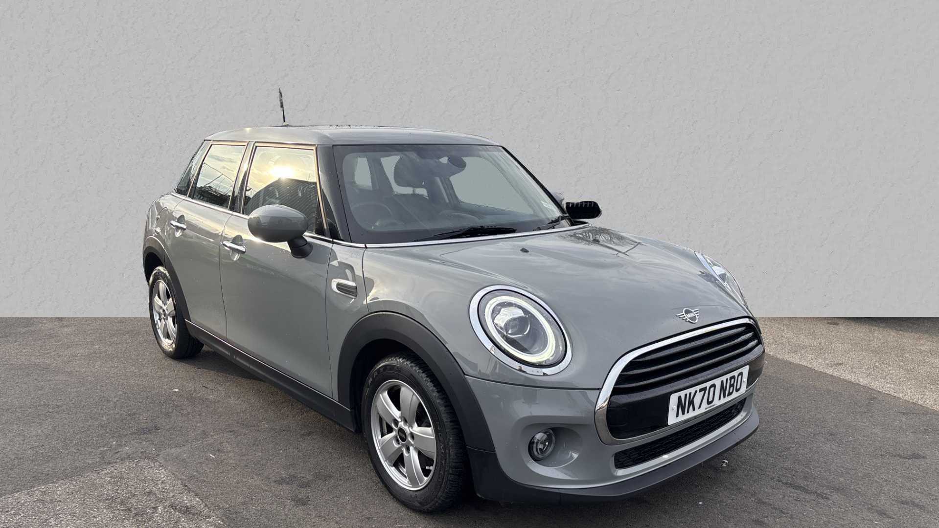 Main listing image - MINI Hatchback 5dr