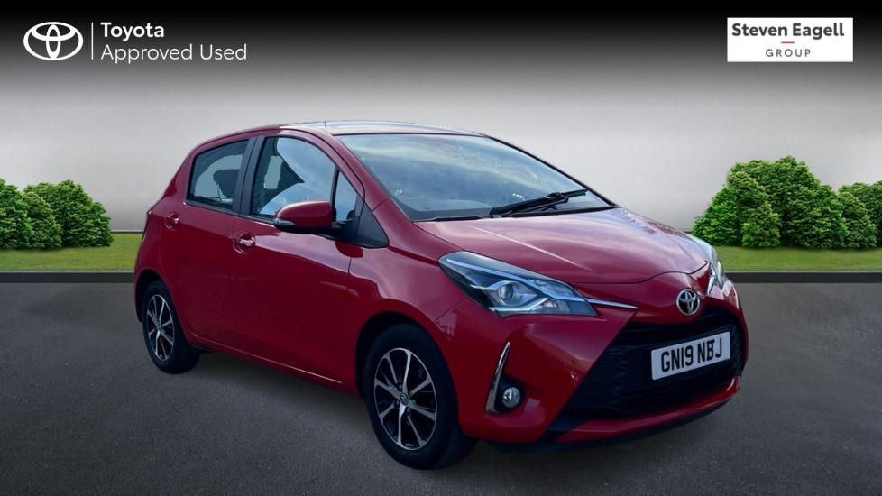 Main listing image - Toyota Yaris