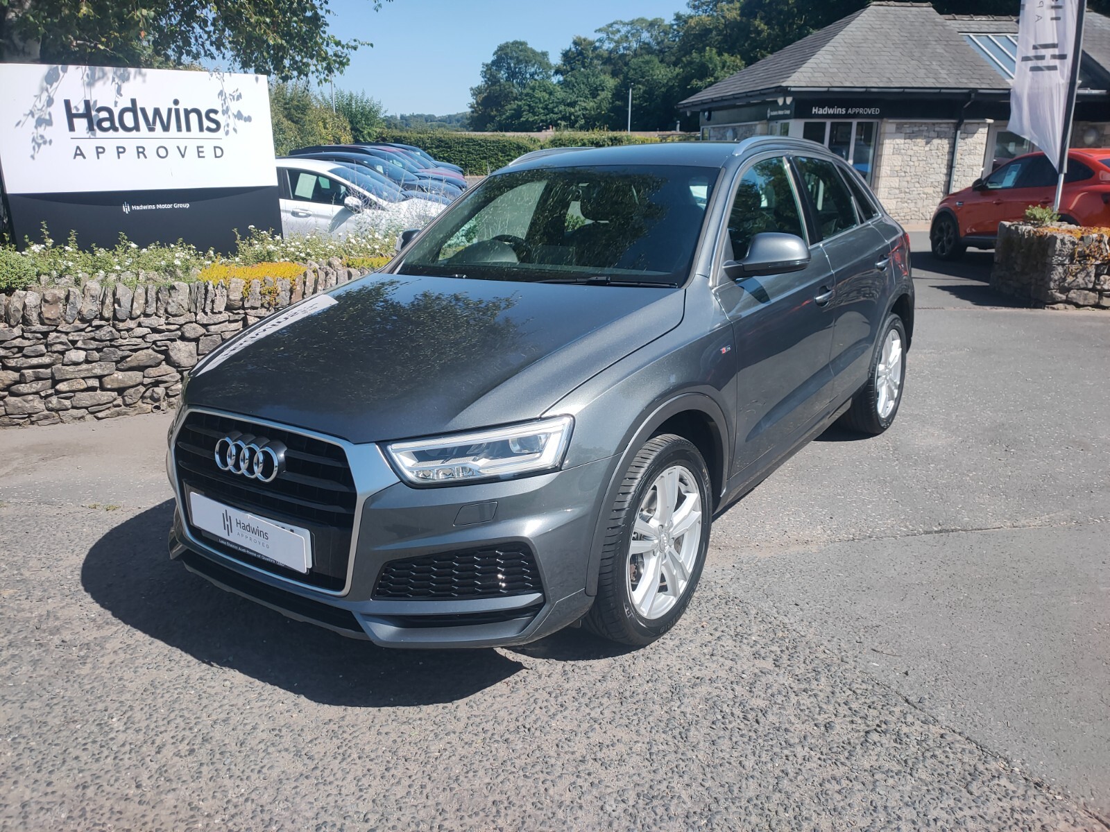 Main listing image - Audi Q3