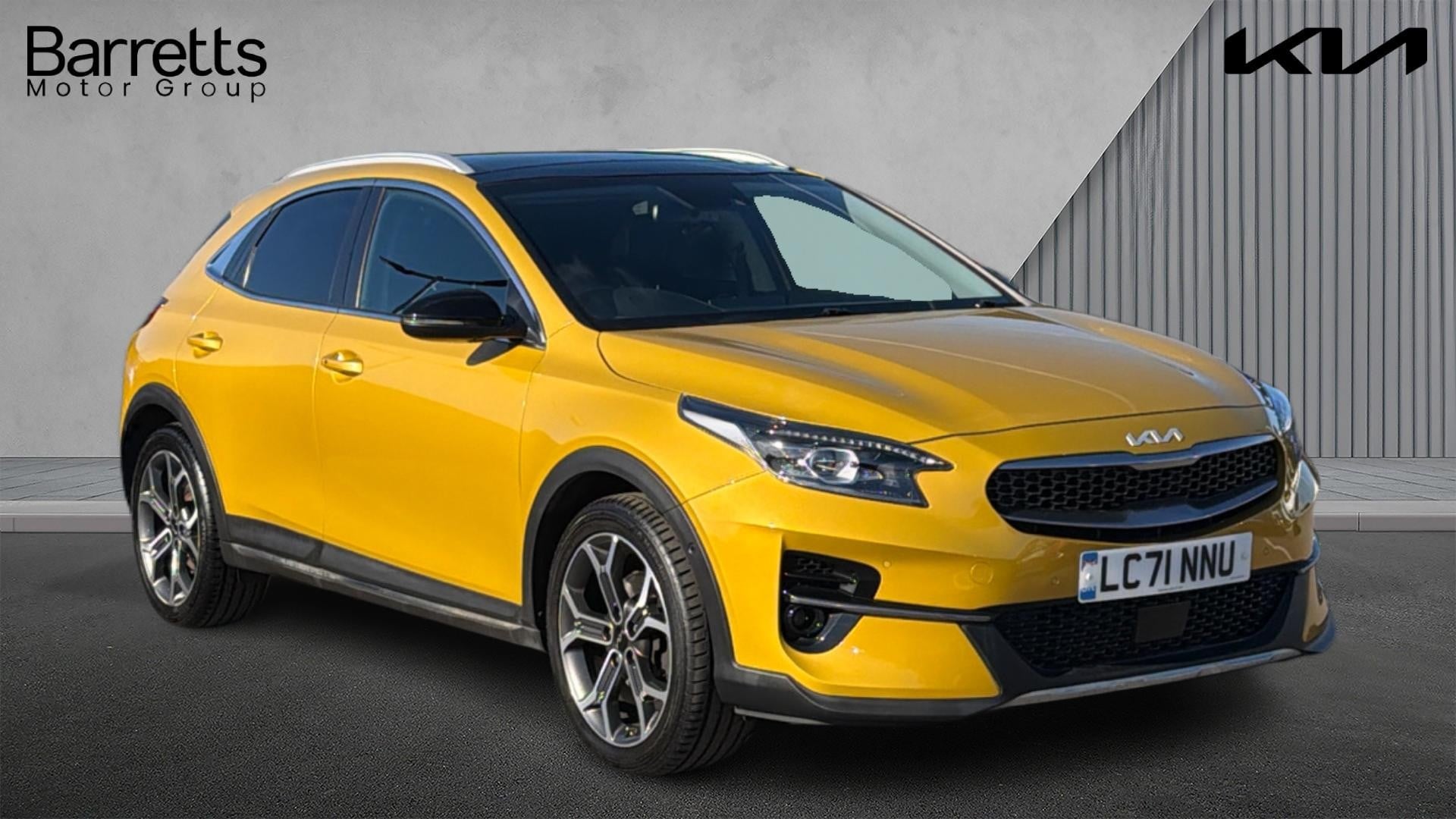 Main listing image - Kia XCeed