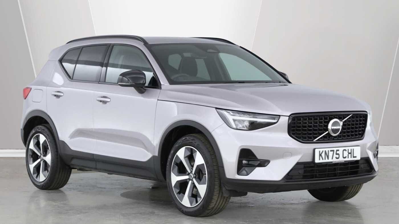 Main listing image - Volvo XC40