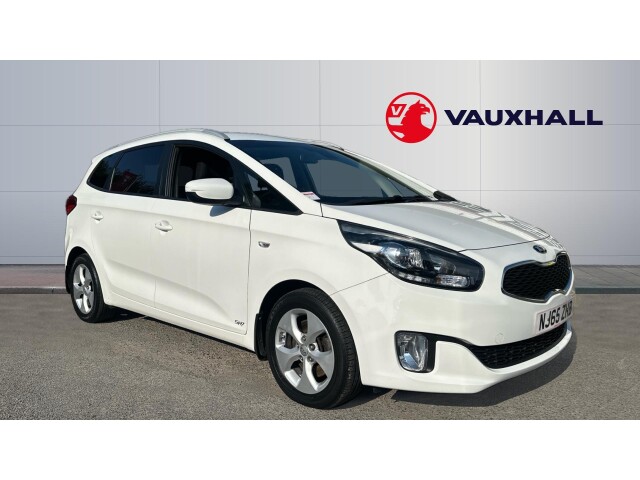 Main listing image - Kia Carens