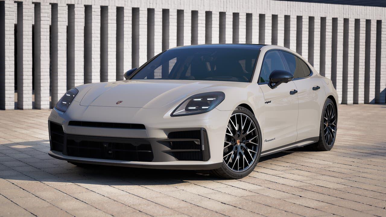 Main listing image - Porsche Panamera