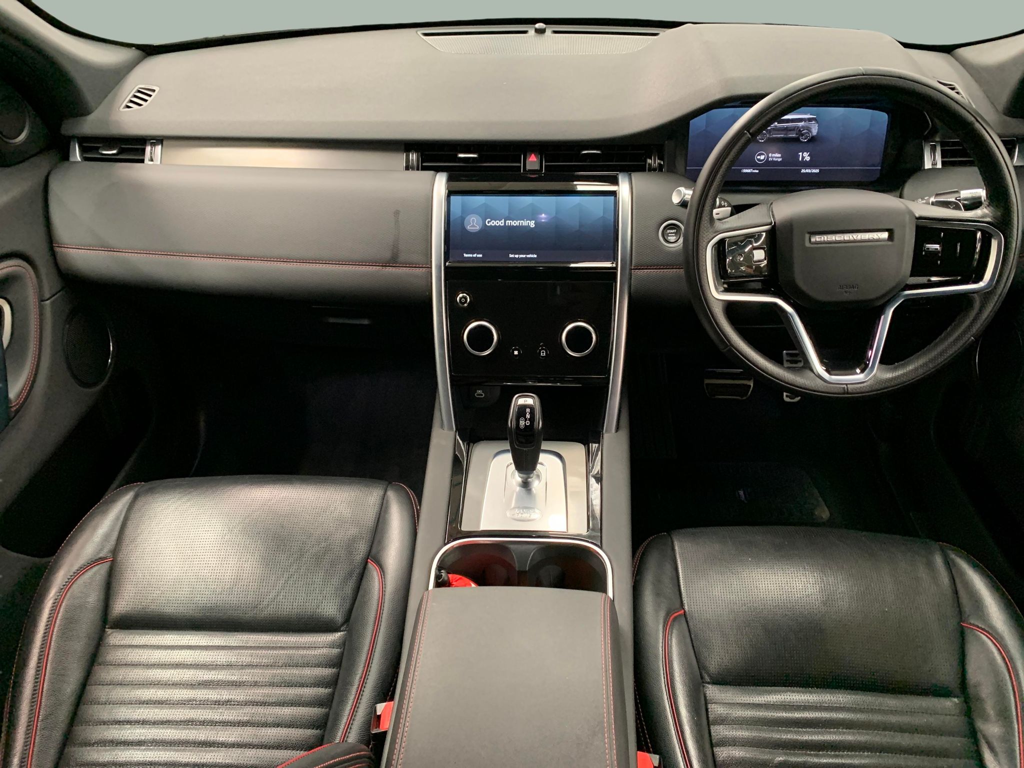 Main listing image - Land Rover Discovery Sport