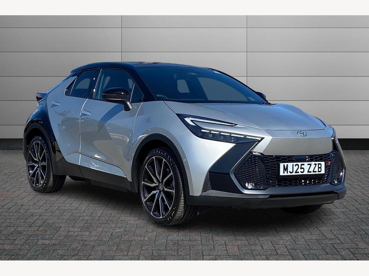 Main listing image - Toyota C-HR