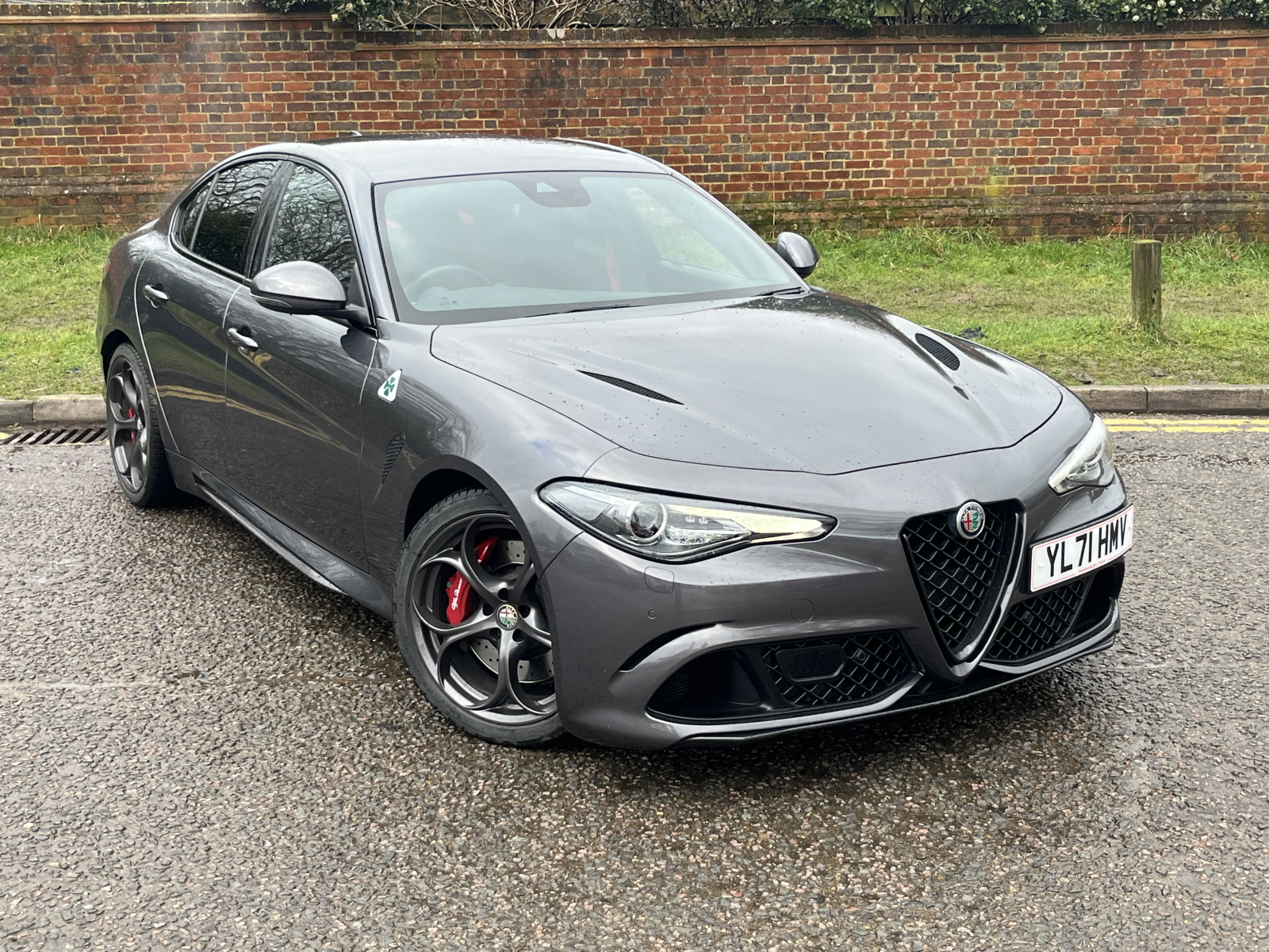 Main listing image - Alfa Romeo Giulia