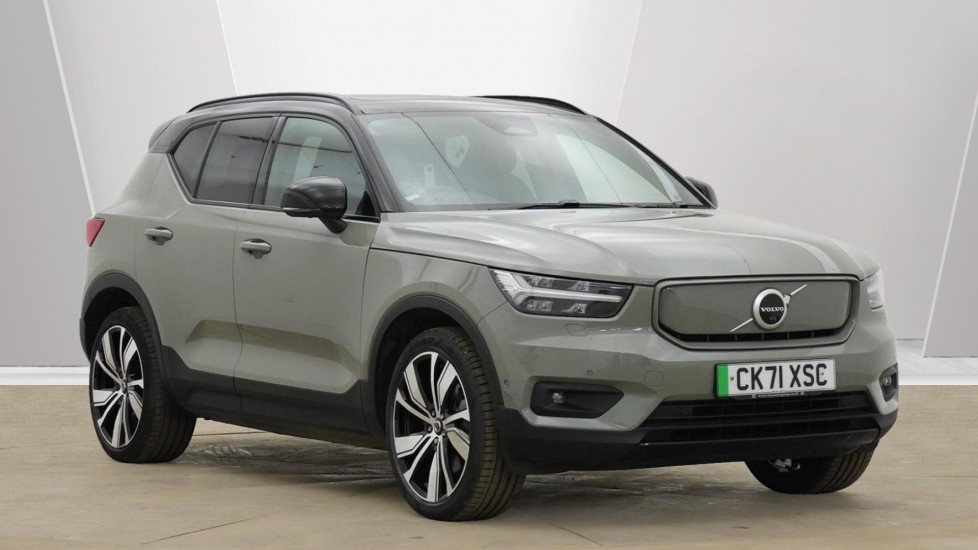 Main listing image - Volvo XC40 Recharge