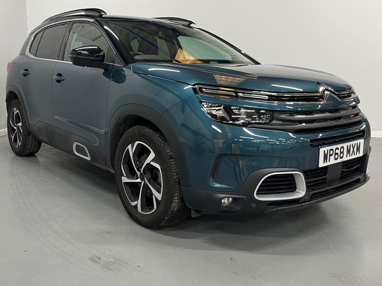 Main listing image - Citroen C5 Aircross