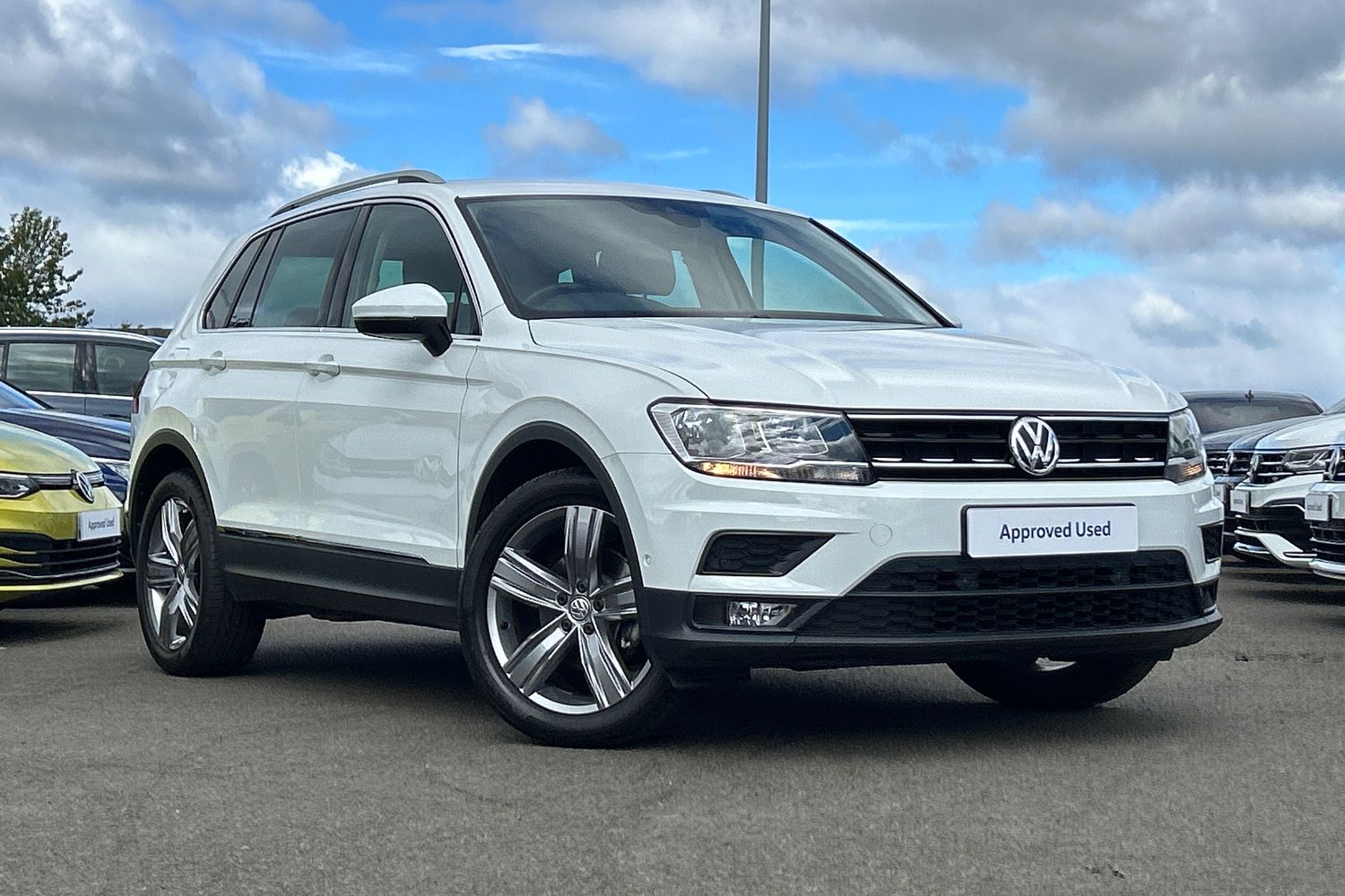 Main listing image - Volkswagen Tiguan