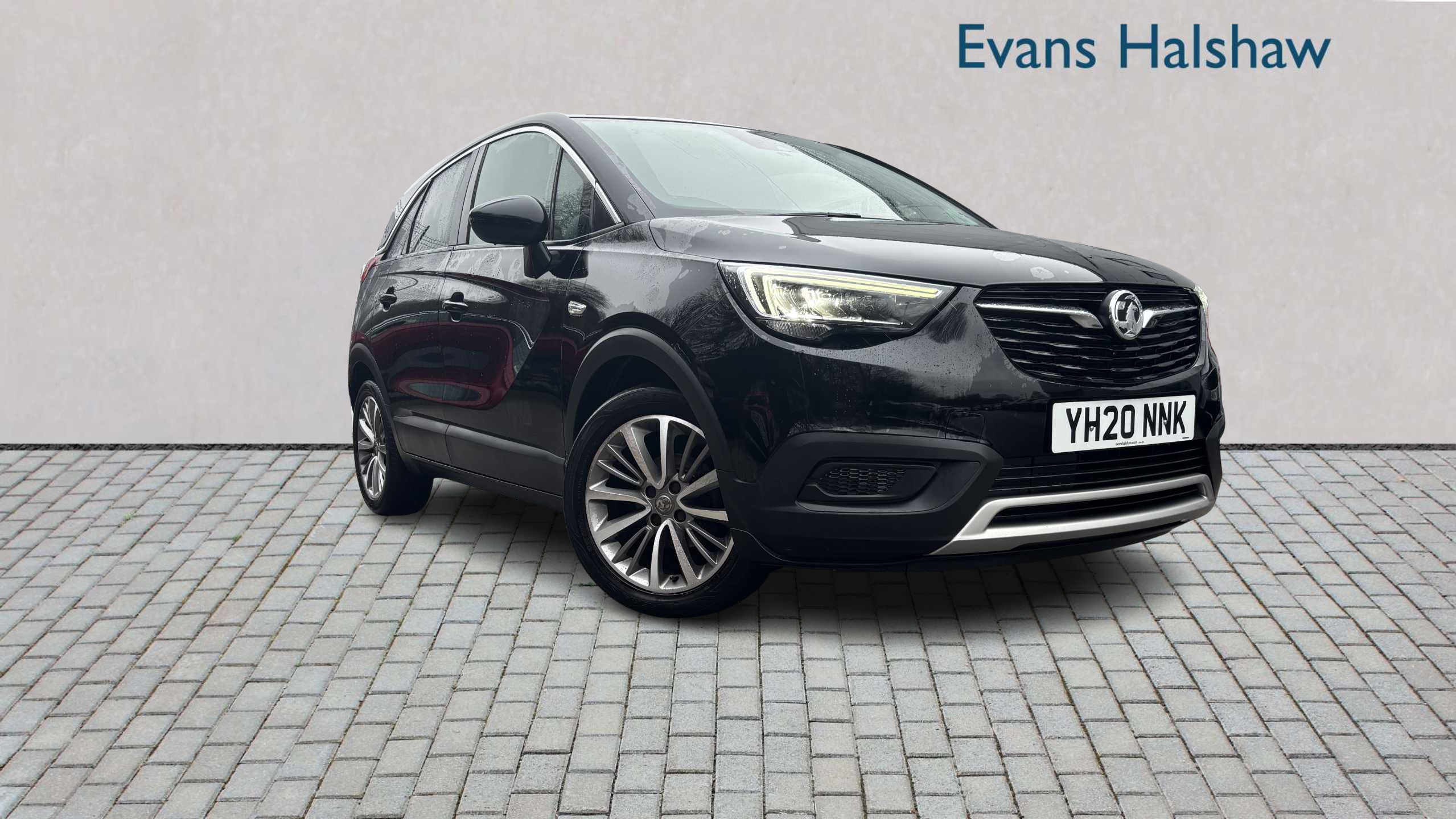 Main listing image - Vauxhall Crossland X