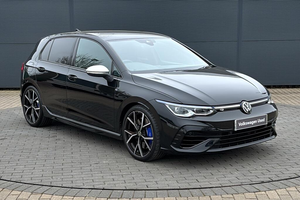 Main listing image - Volkswagen Golf R