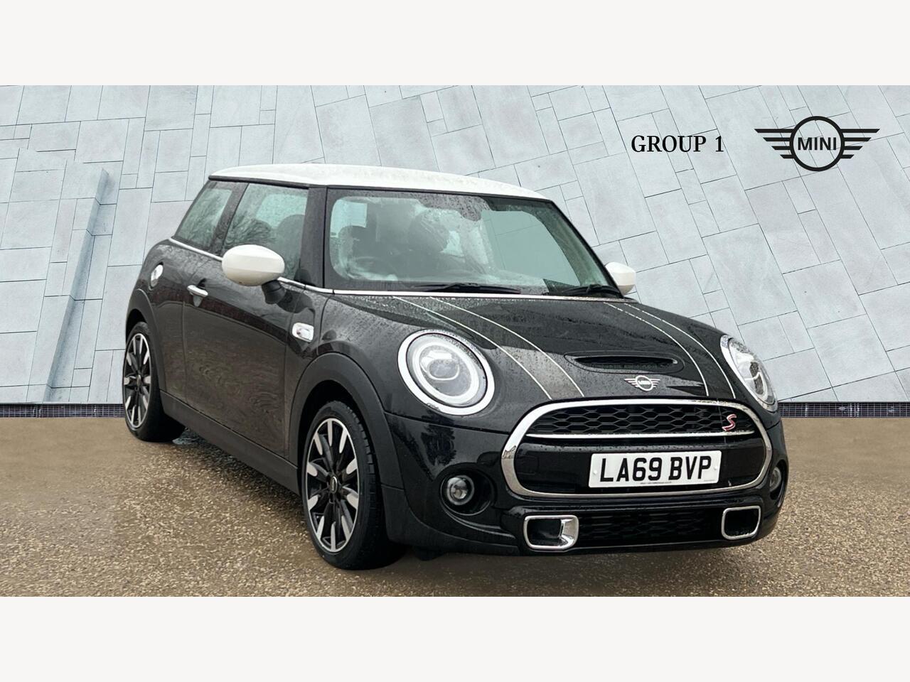 Main listing image - MINI Hatchback