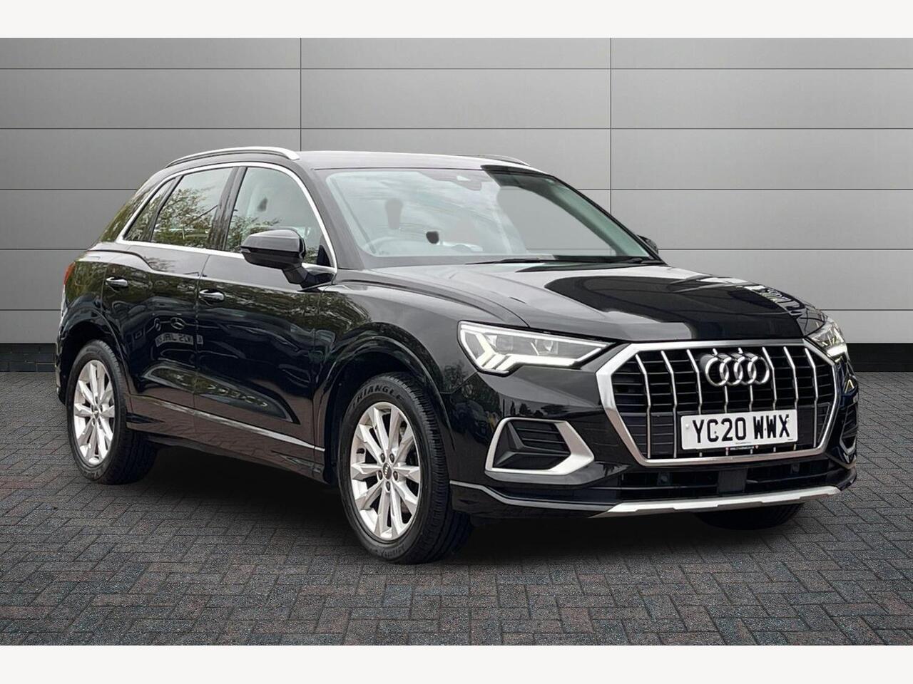 Main listing image - Audi Q3