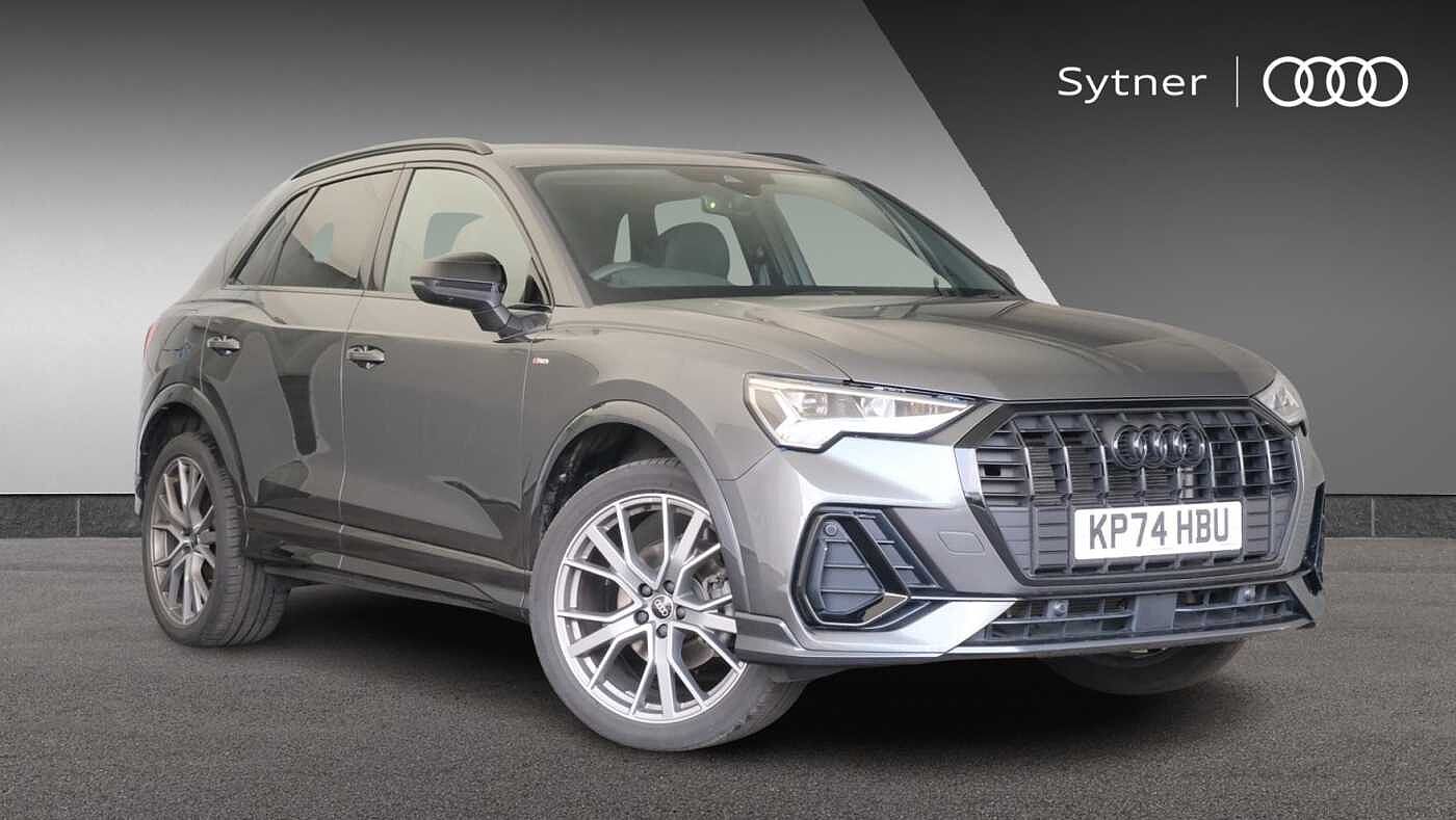 Main listing image - Audi Q3