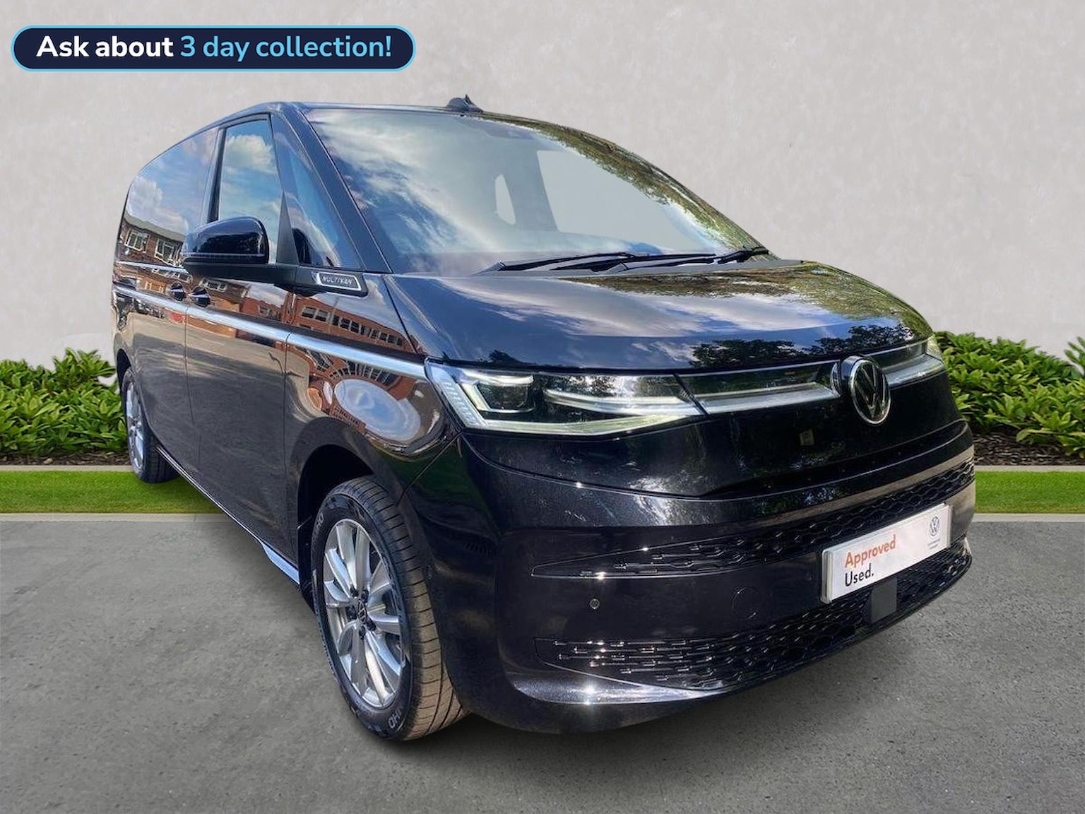 Main listing image - Volkswagen Multivan