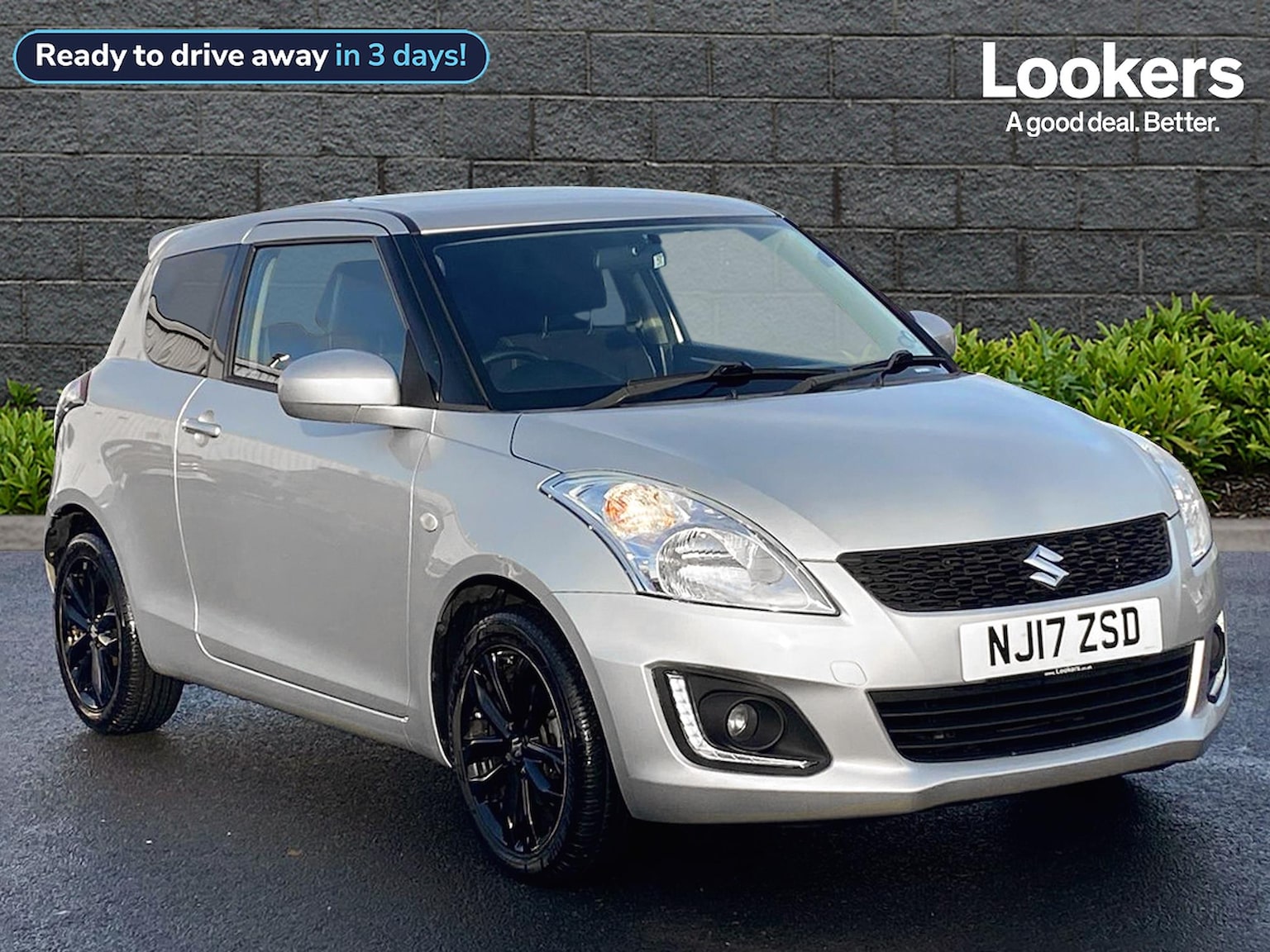 Main listing image - Suzuki Swift