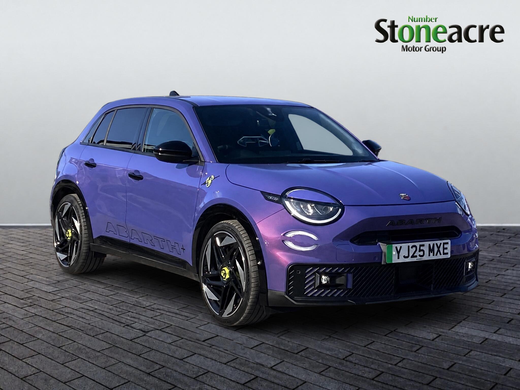 Main listing image - Abarth 600