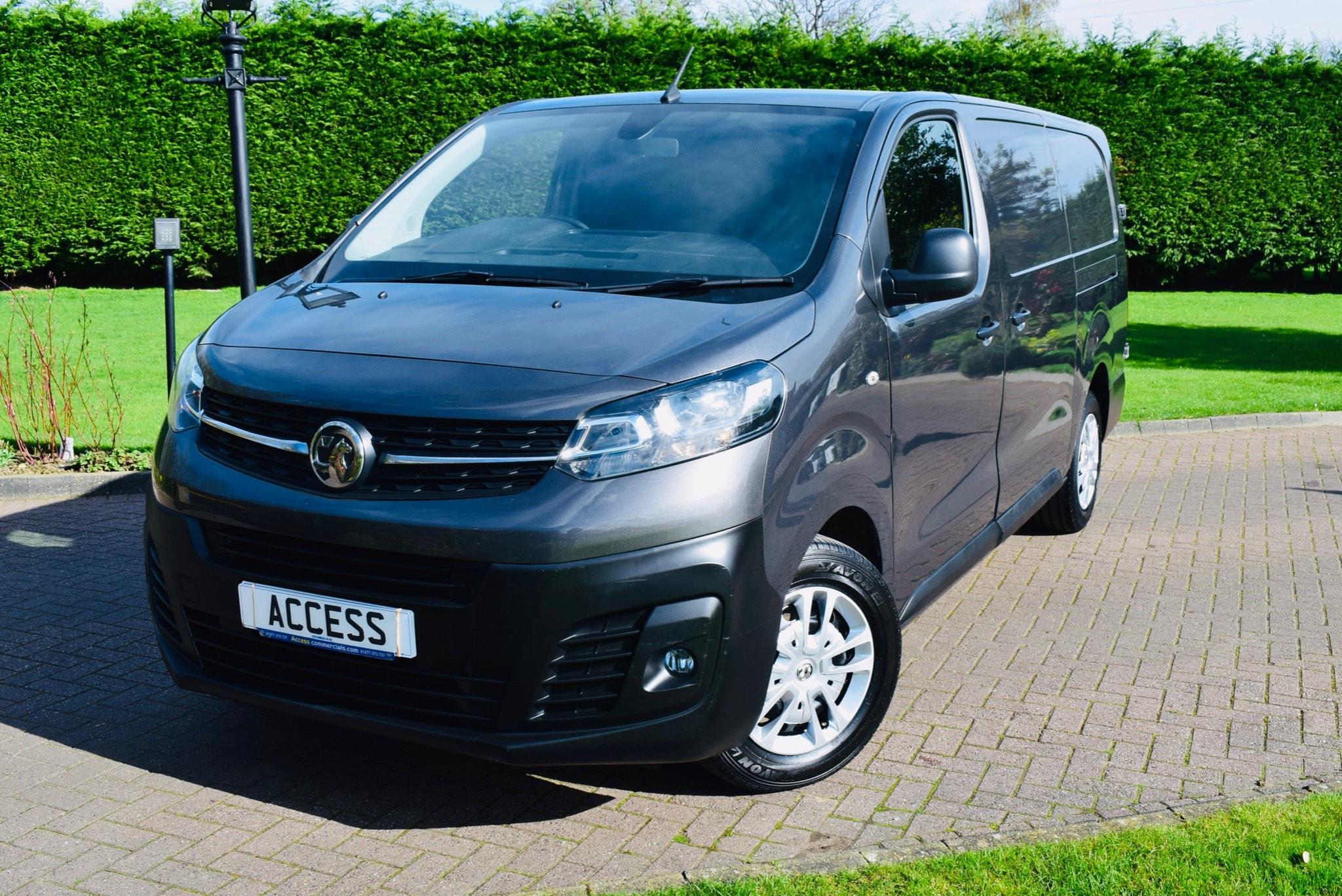 Main listing image - Vauxhall Vivaro