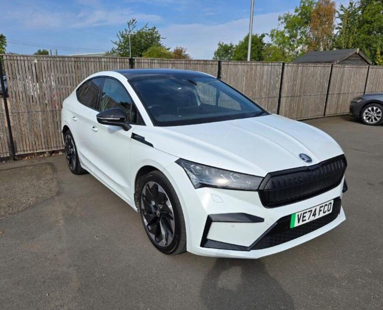 Main listing image - Skoda Enyaq