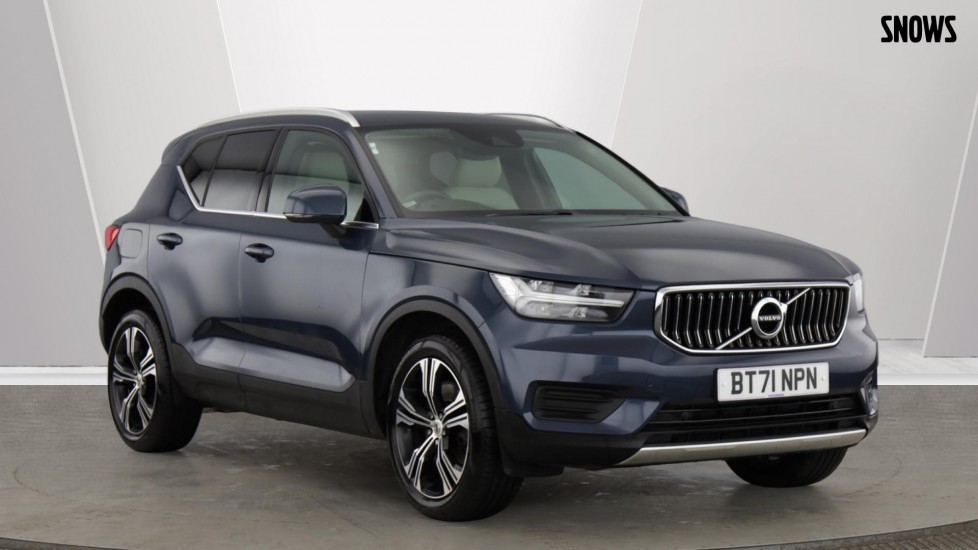 Main listing image - Volvo XC40 Recharge